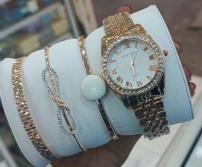 ANN KLEIN Women's Watch & Bracelet Set